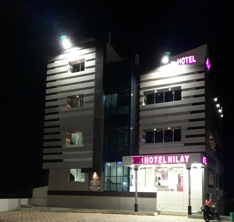 Hotel Nilay Dwarka  Luaran gambar
