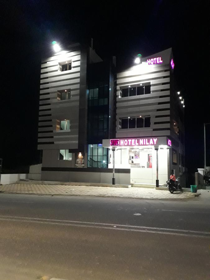 Hotel Nilay Dwarka  Luaran gambar